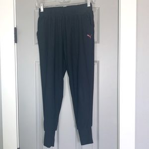 Girls Puma Black Joggers - L (12-14)